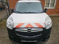 Gebraucht Opel Combo 95 PS (69 kW) 2017 Weiß Van / Kleinbus