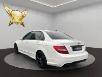 Gebraucht Mercedes C180 Avantgarde 156 PS (114 kW) 2014 Polarweiss  unilack Limousine