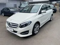 Gebraucht Mercedes B180 Urban 122 PS (89 kW) 2015 Weiß Kleinwagen