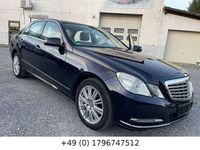 Gebraucht Mercedes E250 204 PS (150 kW) 2012 Blau Limousine
