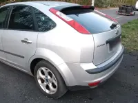 Gebraucht Ford Focus 100 PS (73 kW) 2004 Silber Limousine