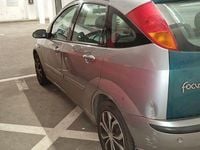 Gebraucht Ford Focus Ghia 131 PS (96 kW) 2002 Grau Limousine