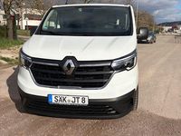 Gebraucht Renault Trafic 131 PS (96 kW) 2022 Weiß Van / Kleinbus