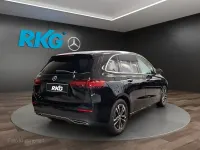 Neu Mercedes B200 Progressive 164 PS (120 kW) 2026 Schwarz Kleinwagen