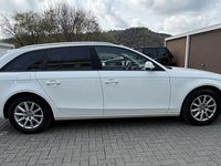 Second-hand Audi A4 Attraction 150 CP (110 kW) 2015 Alb Break