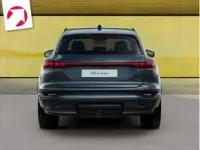 Neu Audi Q6 e-tron 314 kW (428 PS) 2026 Grau (daytonagrau perleffekt) SUV