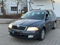 Gebraucht Skoda Octavia 105 PS (77 kW) 2008 Grau Kombi