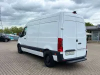 Gebraucht Mercedes Sprinter 69 kW (95 PS) 2022 Arktikweiss Van