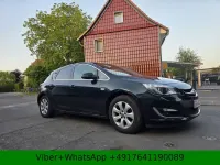 Usata Opel Astra Exklusiv 140 CV (102 kW) 2014 Verde Berlina