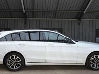 Gebraucht Mercedes C300 Avantgarde 258 PS (189 kW) 2018 Weiß Limousine