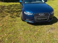 Używany Audi A4 142 KM (104 kW) 2012 Niebieski Kombi