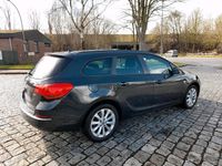 Gebraucht Opel Astra 165 PS (121 kW) 2013 Schwarz Kombi