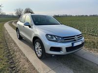 Używany VW Touareg Terrain Tech 245 KM (180 kW) 2013 Srebrny SUV