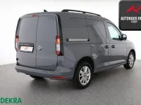 Gebraucht VW Caddy 122 PS (89 kW) 2024 Grau Van / Kleinbus