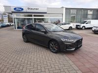 Neu Ford Focus ST-Line 125 PS (91 kW) 2026 Magneticgrau Limousine