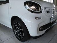 Gebraucht Smart ForFour Electric Drive 60 kW (82 PS) 2019 Weiß Limousine