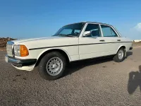 Gebraucht Mercedes 300 80 PS (58 kW) 1980 Weiß Limousine