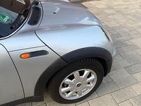 Second-hand Mini Cooper 90 CP (66 kW) 2002 Argintiu Hatchback