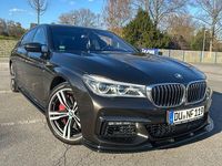 Gebraucht BMW 750 Performance 400 PS (294 kW) 2017 Braun Limousine