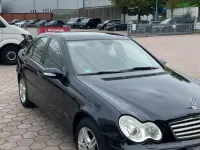 Gebraucht Mercedes C200 122 PS (89 kW) 2006 Schwarz Limousine
