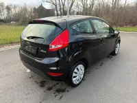Gebraucht Ford Fiesta 60 PS (44 kW) 2011 Schwarz Kleinwagen