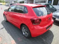 Gebraucht VW Polo Beats 116 PS (85 kW) 2021 Flashrot Limousine