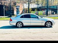 Gebraucht Mercedes E240 179 PS (131 kW) 2002 Silber Limousine