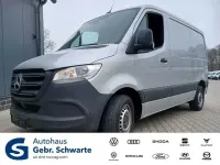 Gebraucht Mercedes Sprinter 143 PS (105 kW) 2020 Iridiumsilber mb (metallic) Van