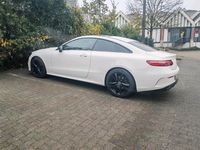 Gebraucht Mercedes 220 194 PS (142 kW) 2017 Weiß Coupé