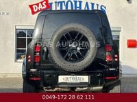 Gebraucht Land Rover Defender SE Dynamic 249 PS (183 kW) 2025 Schwarz SUV