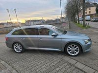 Gebraucht Skoda Superb Style 190 PS (139 kW) 2017 Grau Kombi