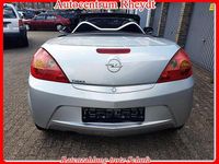 Gebraucht Opel Tigra 90 PS (66 kW) 2004 Silber Cabrio