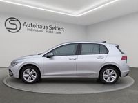 Gebraucht VW Golf VIII Life 150 PS (110 kW) 2024 Silber Limousine
