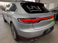 Gebraucht Porsche Macan 400 PS (294 kW) 2021 Dolomitsilber SUV