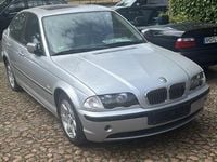 Gebraucht BMW 320 150 PS (110 kW) 1999 Silber Limousine