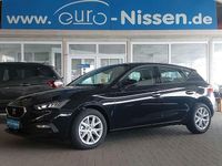 Second-hand Seat Leon Style 110 CP (80 kW) 2024 Negru Berlinǎ