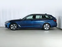 Gebraucht BMW 520 Performance 190 PS (139 kW) 2022 Blau Kombi