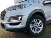 gebraucht Hyundai Tucson Select 1.6 2WD 2-Zonen-Klimaautomatik