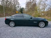 Gebraucht BMW 740 306 PS (225 kW) 2010 Grün Limousine