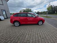 Gebraucht Skoda Rapid Joy 90 PS (66 kW) 2016 Rot Limousine