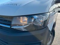 Gebraucht VW Transporter 150 PS (110 kW) 2017 Weiß Van