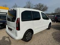 Gebraucht Peugeot Partner Active 99 PS (72 kW) 2017 Weiss banquise/deckende Van / Kleinbus