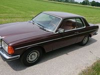 gebraucht Mercedes 230 CE (W123) gepflegter mit H-Kennzeichen