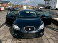 Usata Seat Leon 105 CV (77 kW) 2012 Nero Berlina