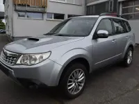 Usado Subaru Forester Comfort 147 CV (108 kW) 2012 Plateado SUV