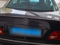 Gebraucht Mercedes E280 Avantgarde 204 PS (150 kW) 1998 Blau Limousine