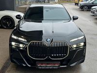 Gebraucht BMW 740 M Sport 299 PS (219 kW) 2025 Schwarz Limousine