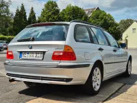 Gebraucht BMW 318 143 PS (105 kW) 2003 Silber Kombi