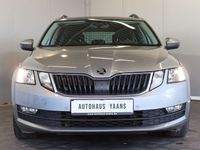 gebraucht Skoda Octavia 1.6 TDI DSG Ambition FRONT+KAM+NAVI+AHK