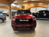 Gebraucht Dodge Ram 424 PS (311 kW) 2024 Octane red pearl coat Pickup